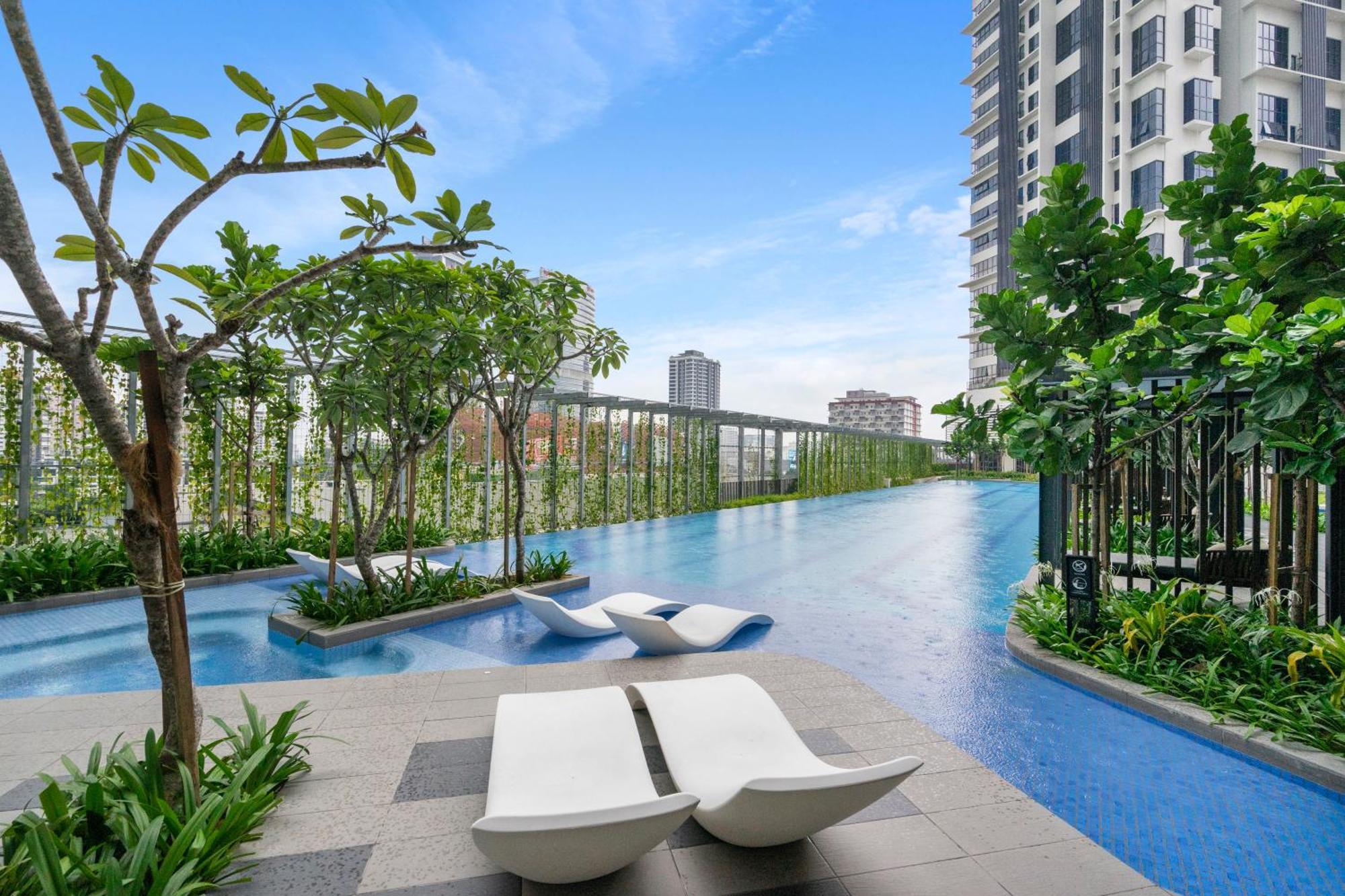 Highpark Suites At Petaling Jaya, Kelana Jaya By Plush Zewnętrze zdjęcie